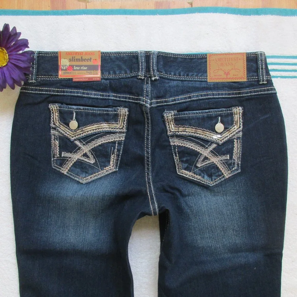 🌸SOLD🌸 New AMETHYST Jeans Size 13 Low Rise Boot Cut Denim - Picture 9 of 12